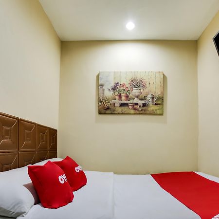 Oyo 43927 Sassana Hotel Kuala Lumpur Buitenkant foto