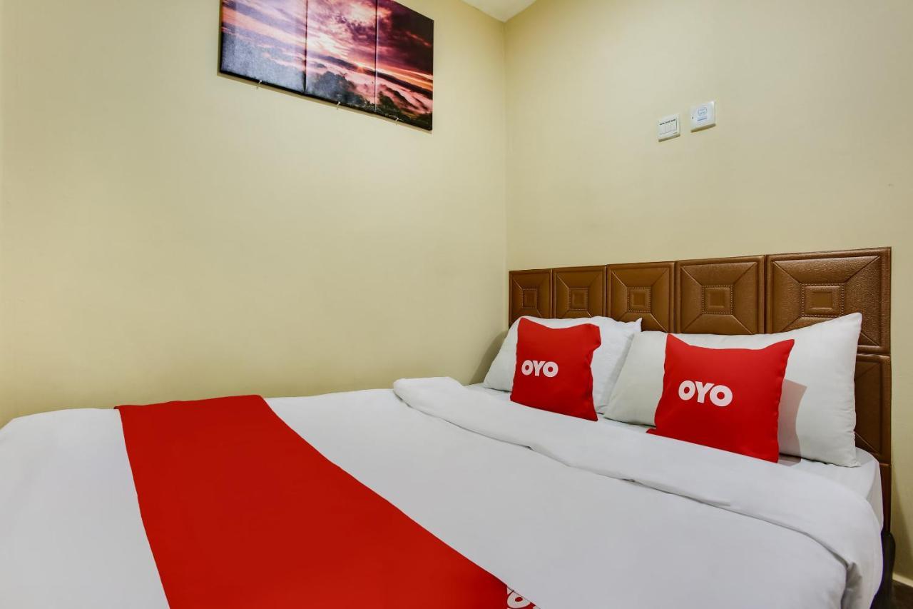 Oyo 43927 Sassana Hotel Kuala Lumpur Buitenkant foto